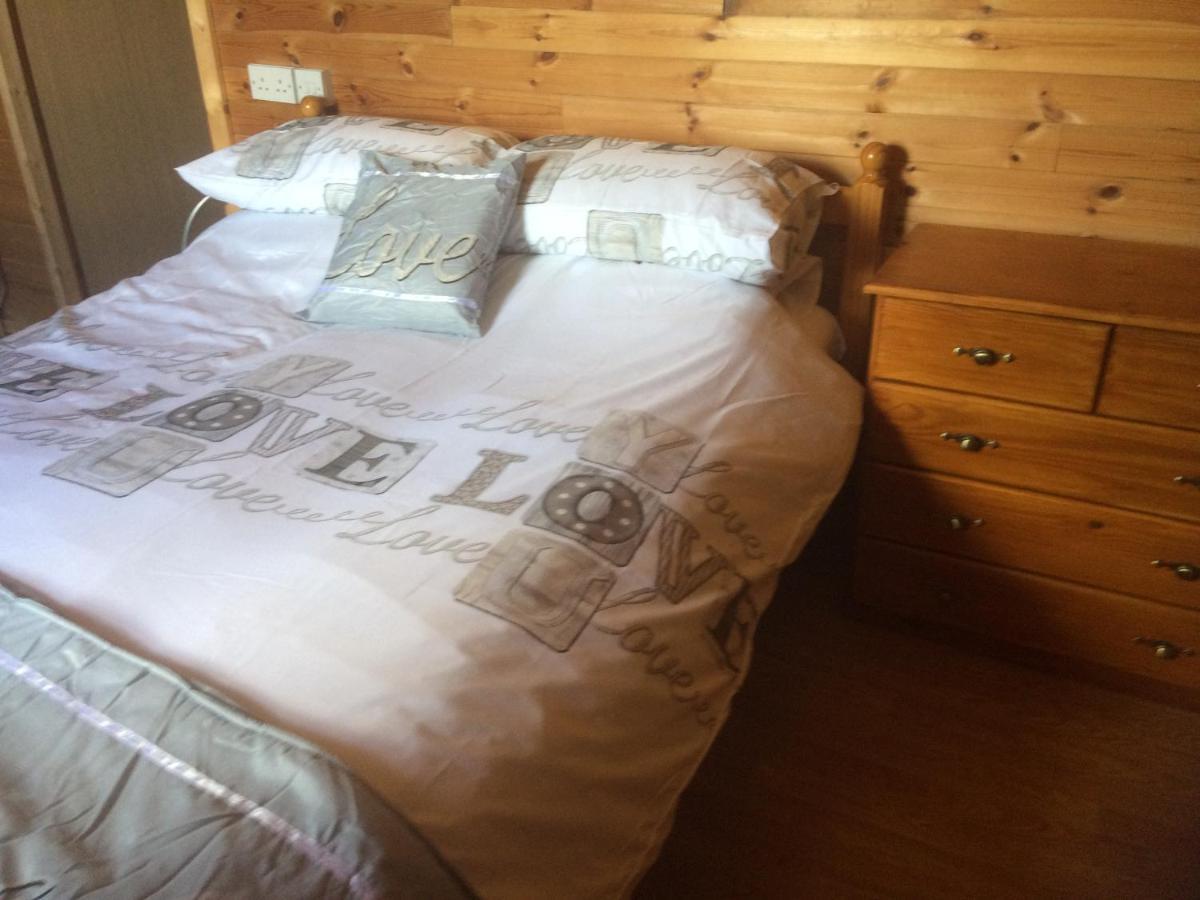 Johnswell Log House Hideaway 빌라 외부 사진